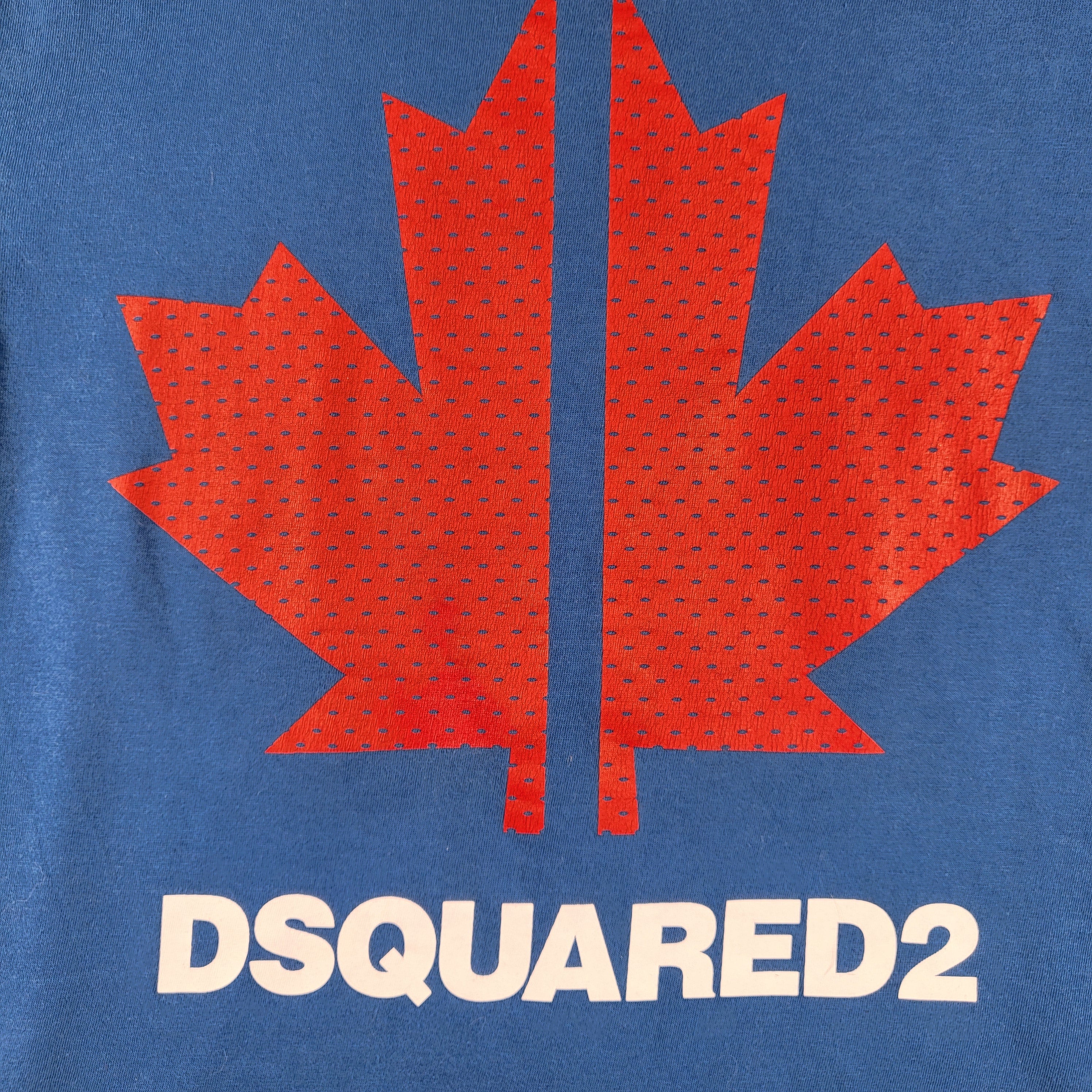 Dsquared T-Shirt (Large red logo front) - Gentlemens Resale