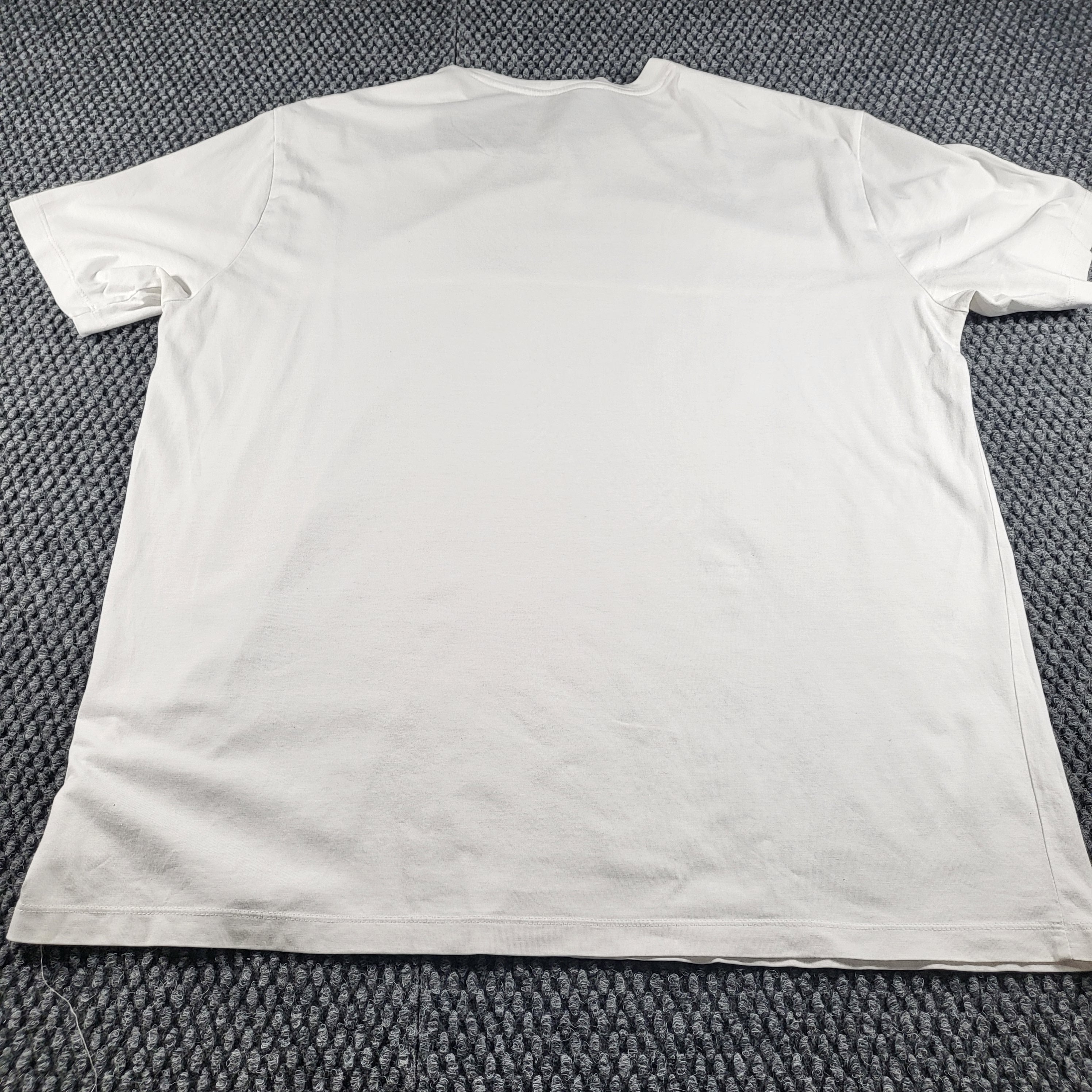 Armani T-shirt - Gentlemens Resale