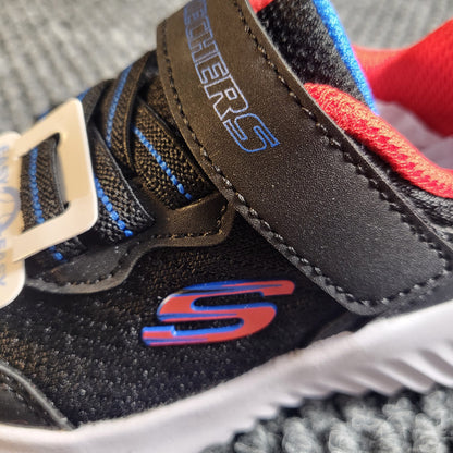 Skechers Lightweight Gore & Strap Trainers - Gentlemens Resale