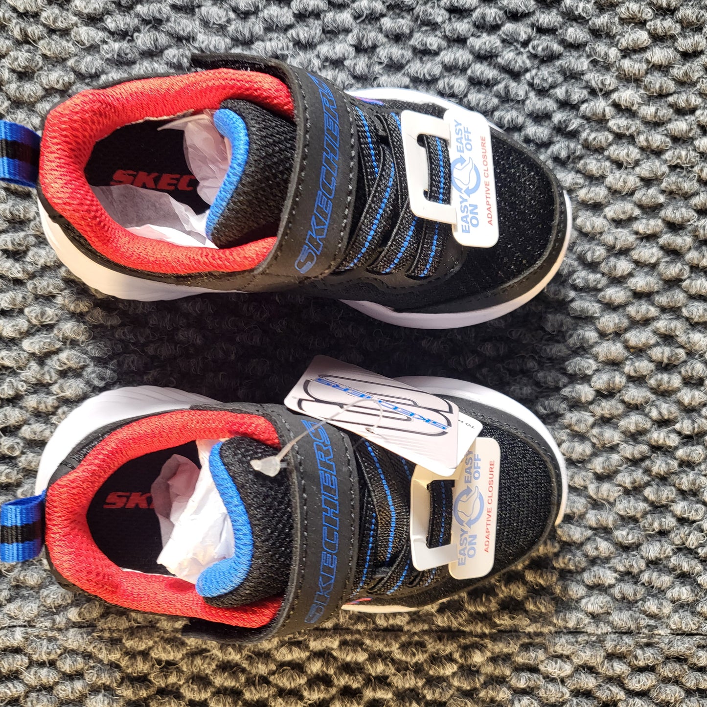 Skechers Lightweight Gore & Strap Trainers - Gentlemens Resale