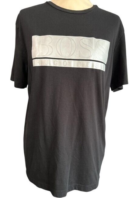 Pre-Loved Boss Hugo Boss T-Shirt - (PL342) - Gentlemens Resale