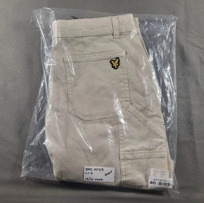 Lyle & Scott Carpenter Shorts - Gentlemens Resale